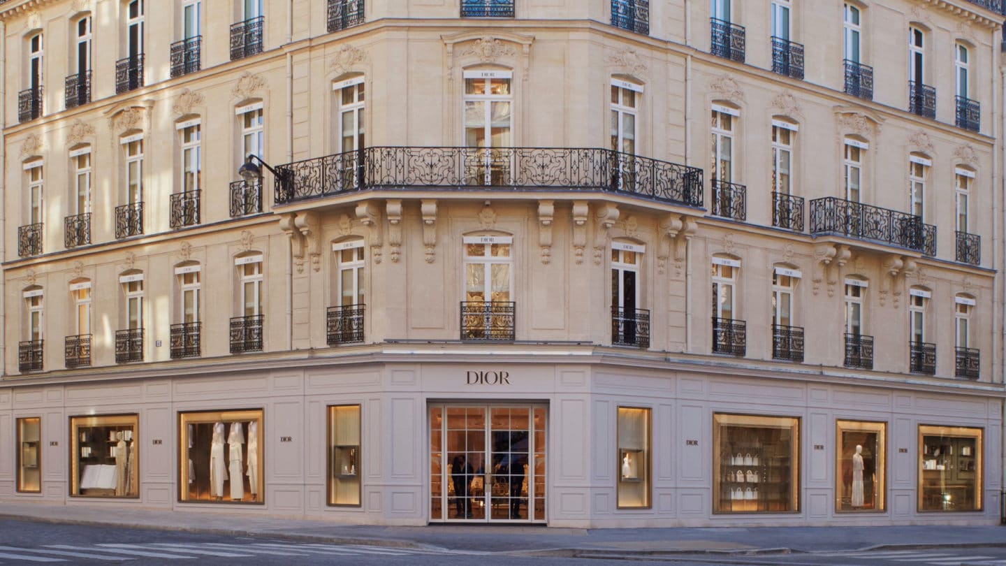 Enter The Legendary Dior Paris 30 Montaigne