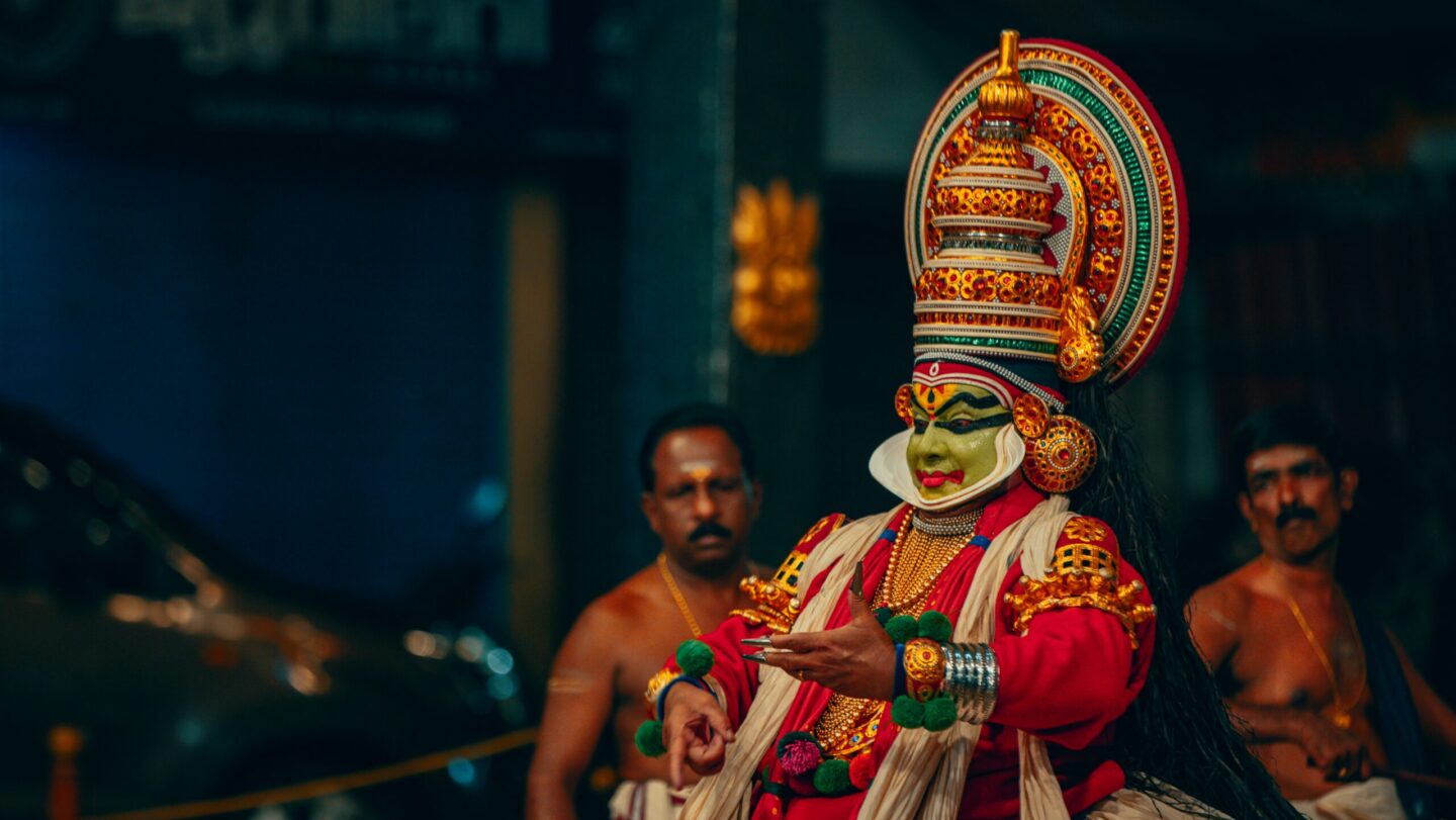 India: A Living Tradition